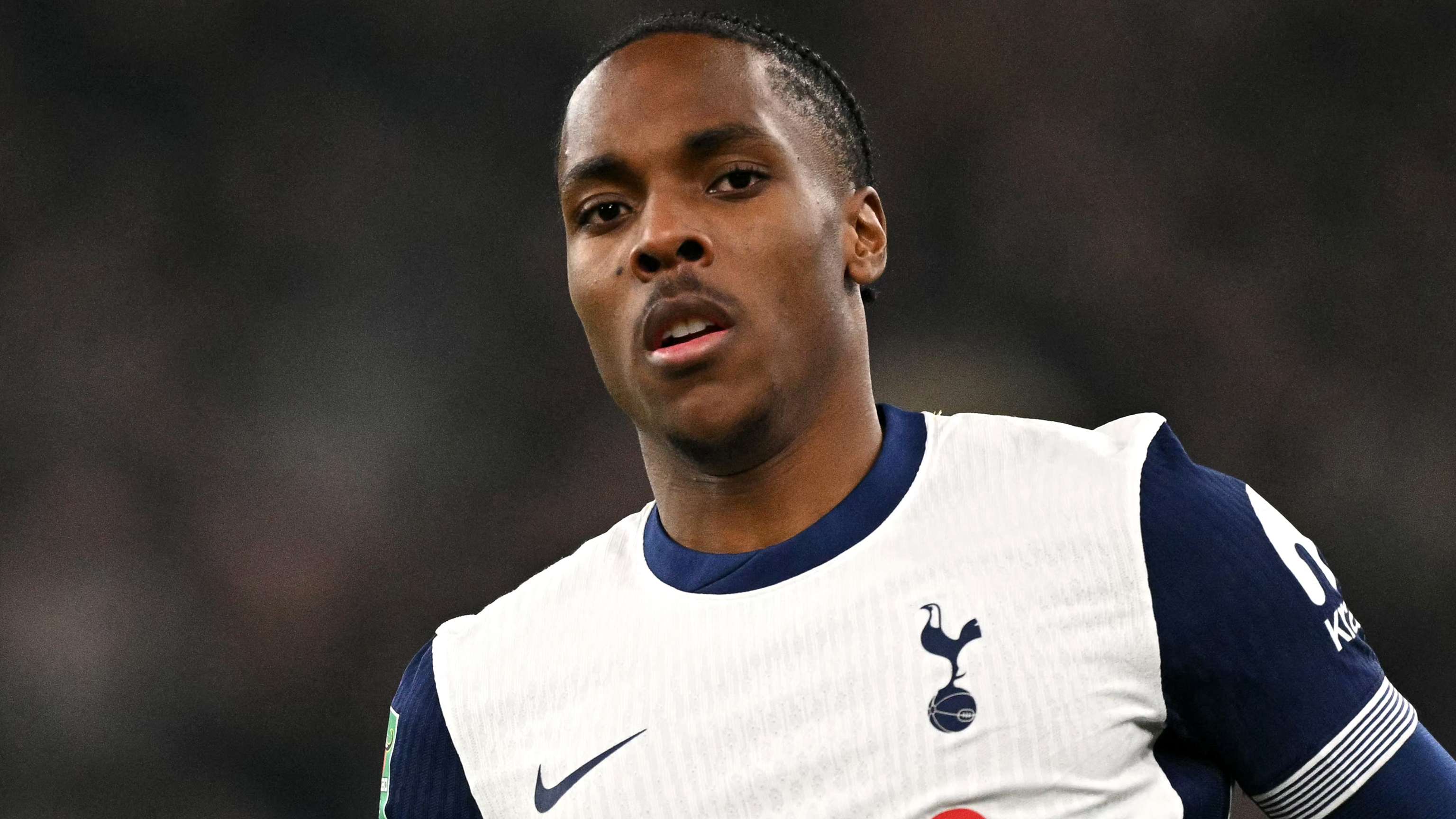 聚焦欧洲杯球队战袍探秘各国队服背后故事与设计理念