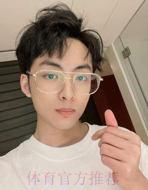 【直播】树叶说自己分低，赖神回应：赛季初笨鸟先飞而已，闹麻了